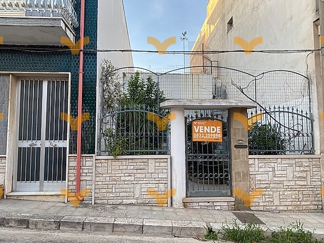 Facciata — Casarano, via Monteverdi soluzione indipendente