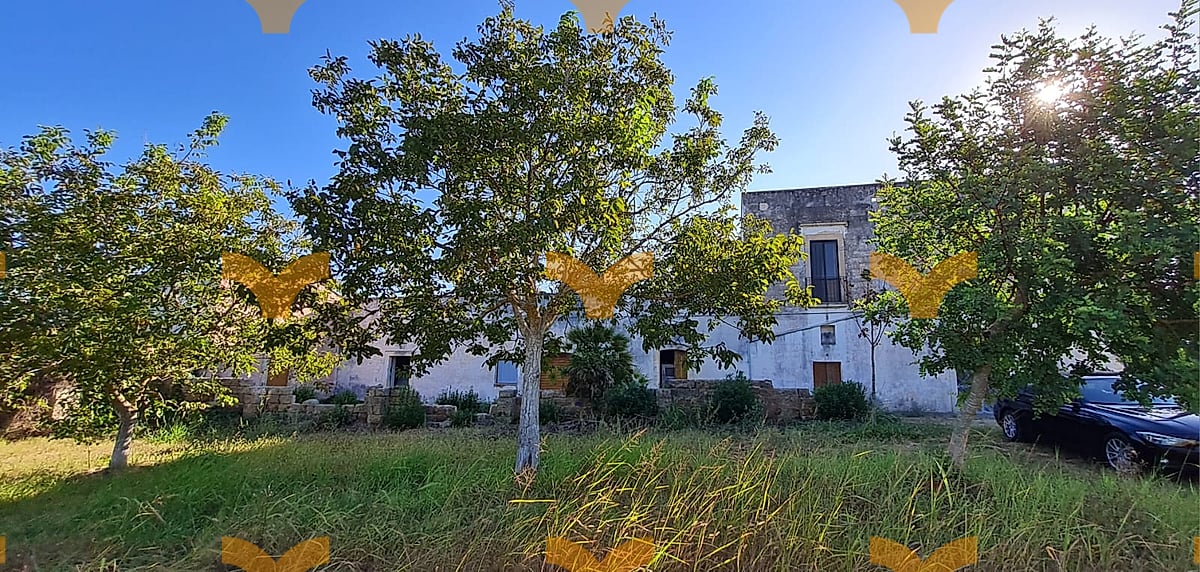 Esterno — Collepasso Contrada Colacone-Porzione di Masseria
