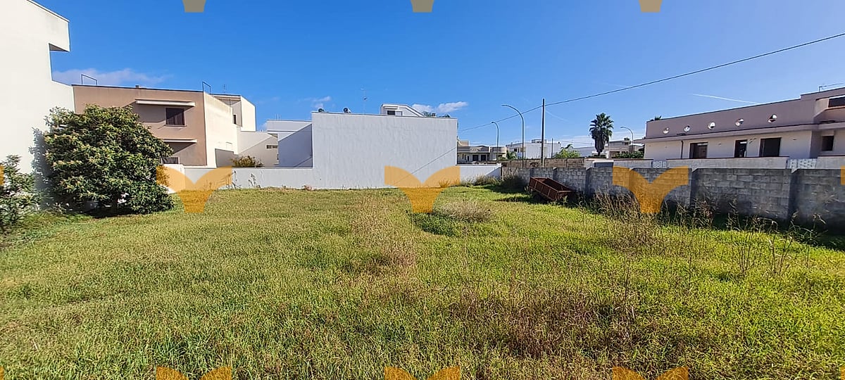Terreno — Collepasso, via Manzoni – Terreno edificabile