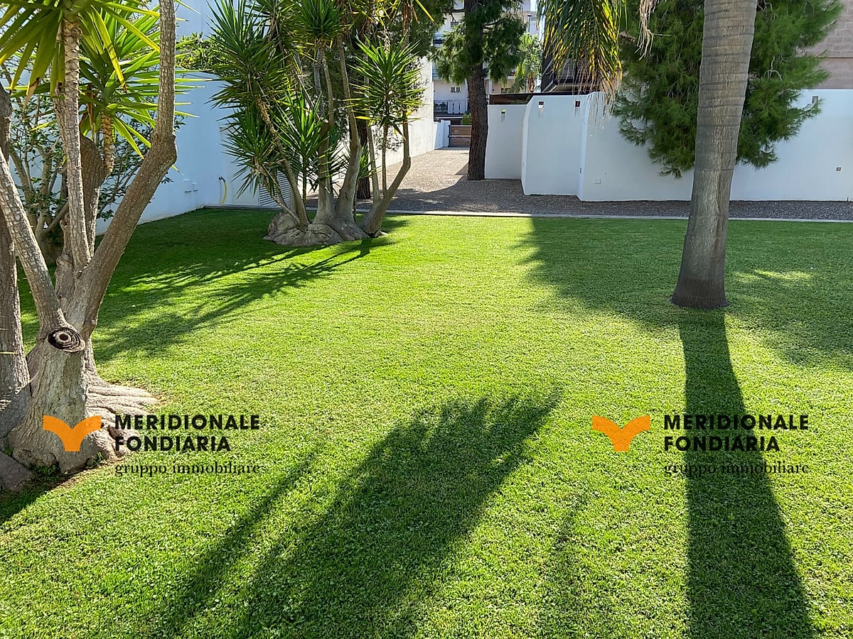 Giardino — Lecce – Zona Est prestigioso immobile
