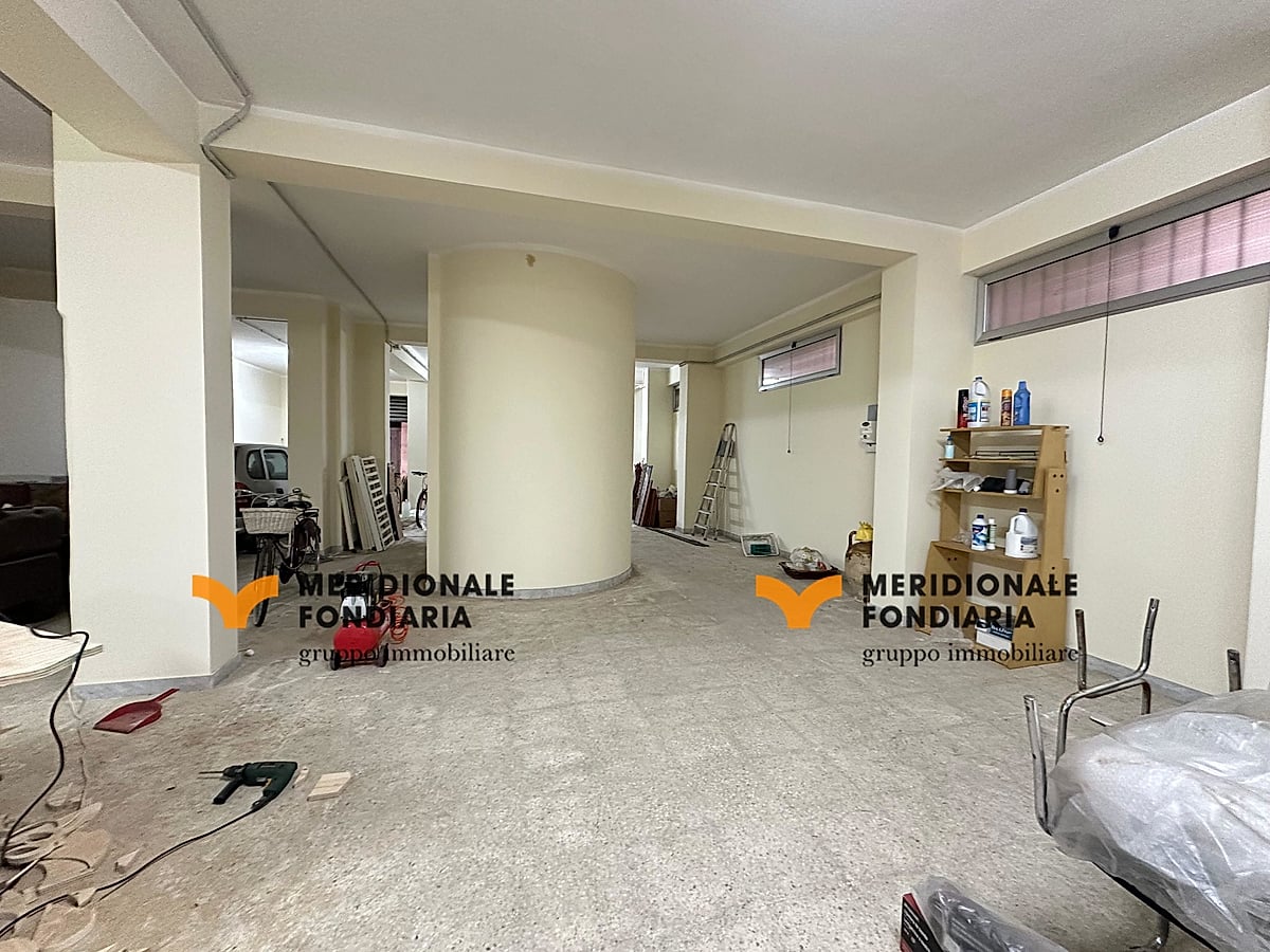 Deposito — Lecce, Via Giovanni Boccaccio – Ampio garage/deposito nei pressi di piazza Ariosto