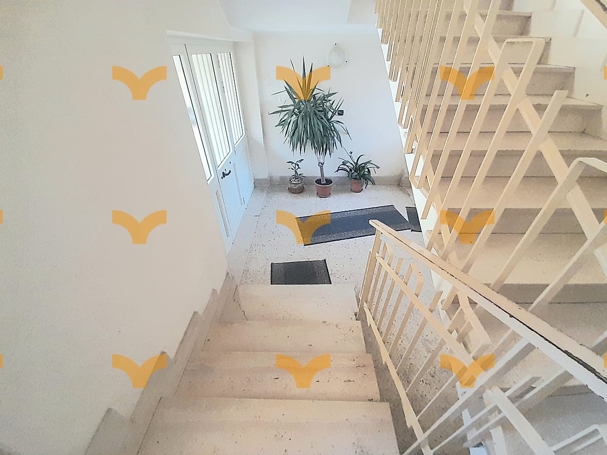 Scala — Maglie, via Carducci – Ampio appartamento