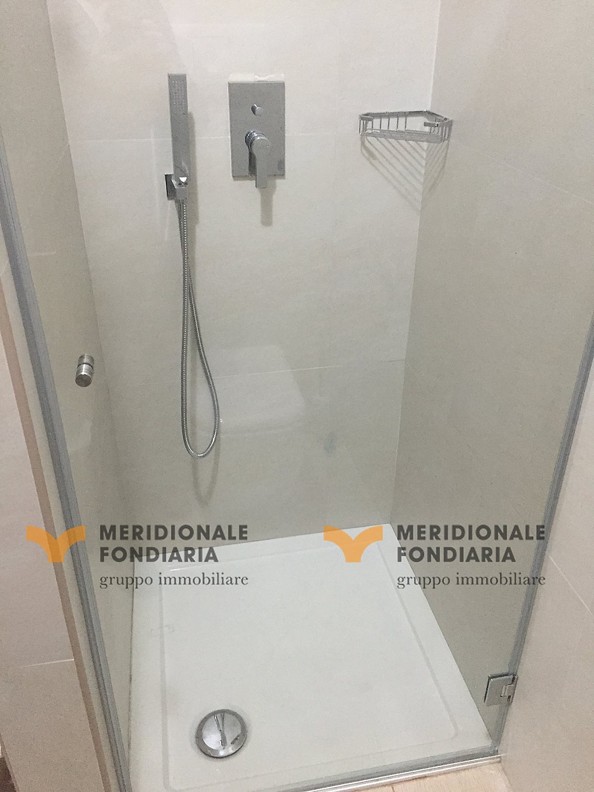 Bagno — Merine, Via Montenegro – 5 appartamenti in vendita