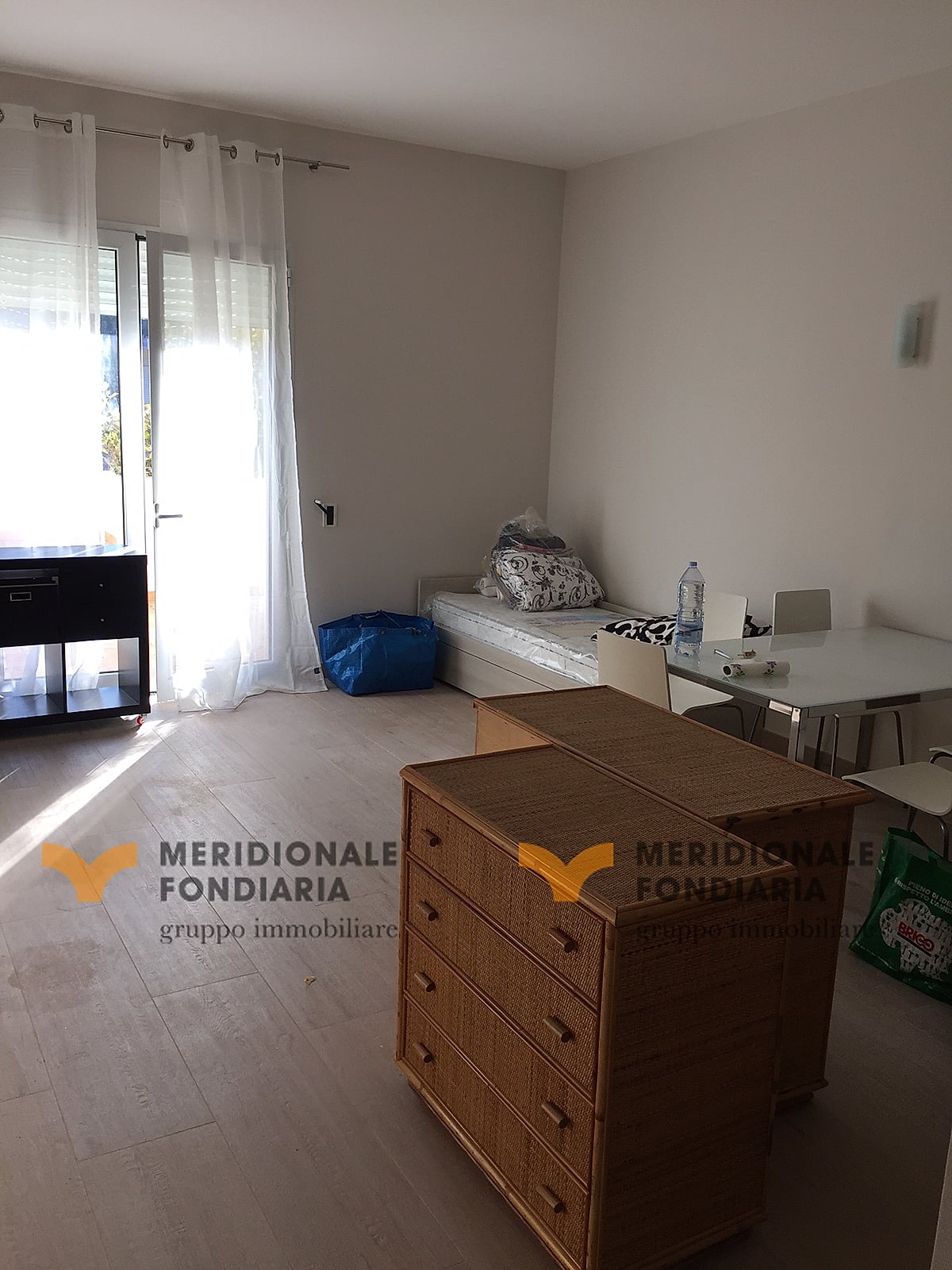 Camera — Merine, Via Montenegro – 5 appartamenti in vendita
