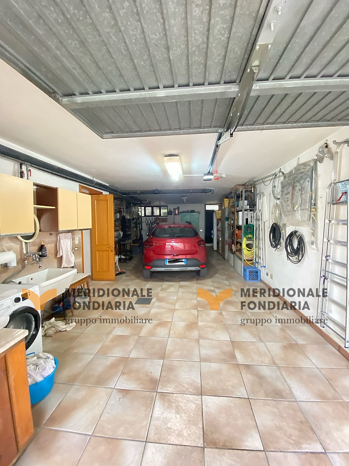 Garage — Monteroni, Via Giacomo Matteotti – Abitazione indipendente su due livelli