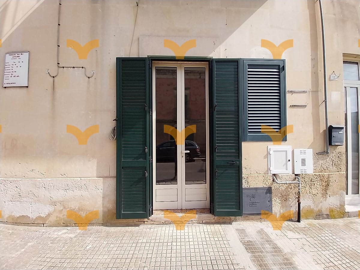 Facciata — Muro Leccese, Via Corsica – Casa salentina con volte a stella
