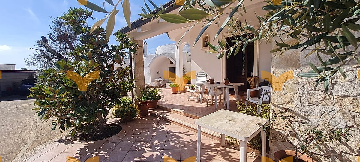 Veranda — Parabita, contrada La Comune – Villa Panoramica con giardino e trullo