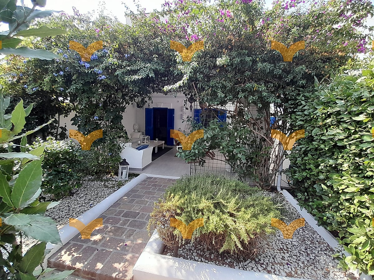 Porto Cesareo, piano terra con ingresso indipendente e giardino