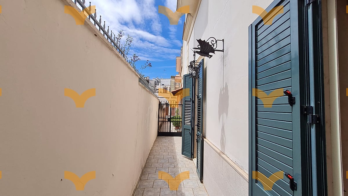 Cortile — Supersano, via Tito Minniti – abitazione indipendente ristrutturata