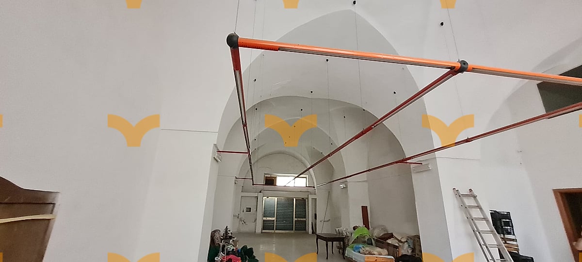 Sala — Tuglie, via Termiti – Locale Commerciale