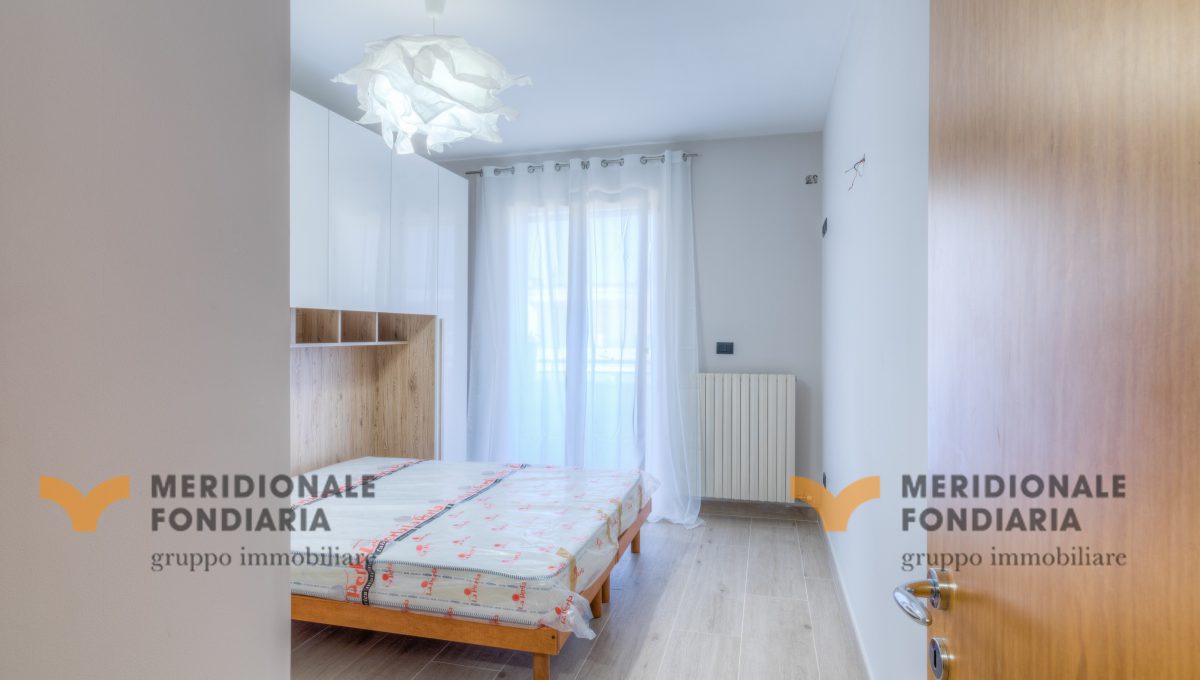 B0001000_1_2-Modifica