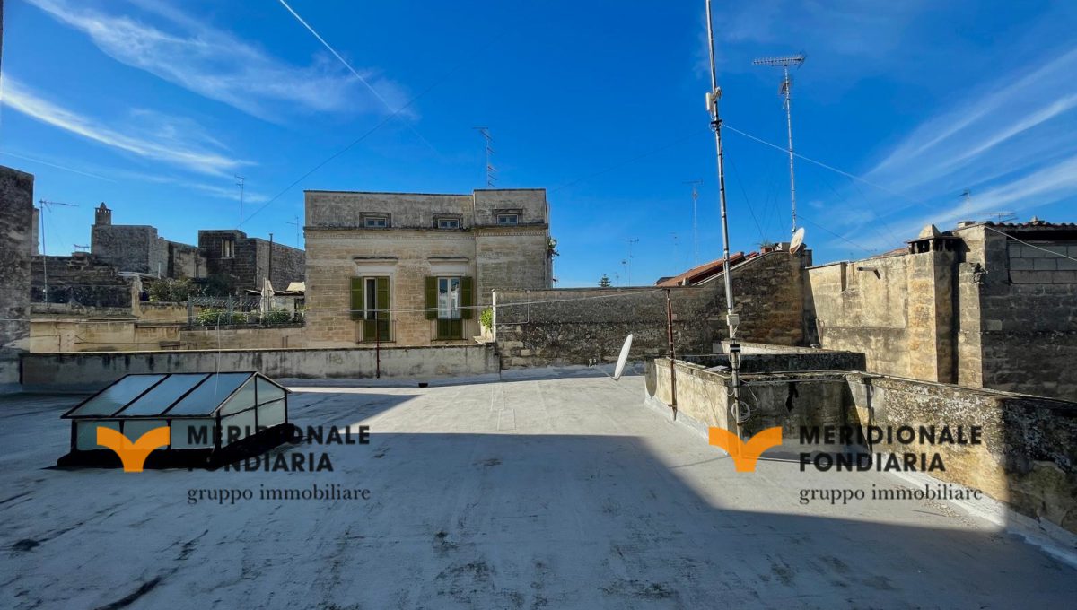 Lecce_VDlibert605_1