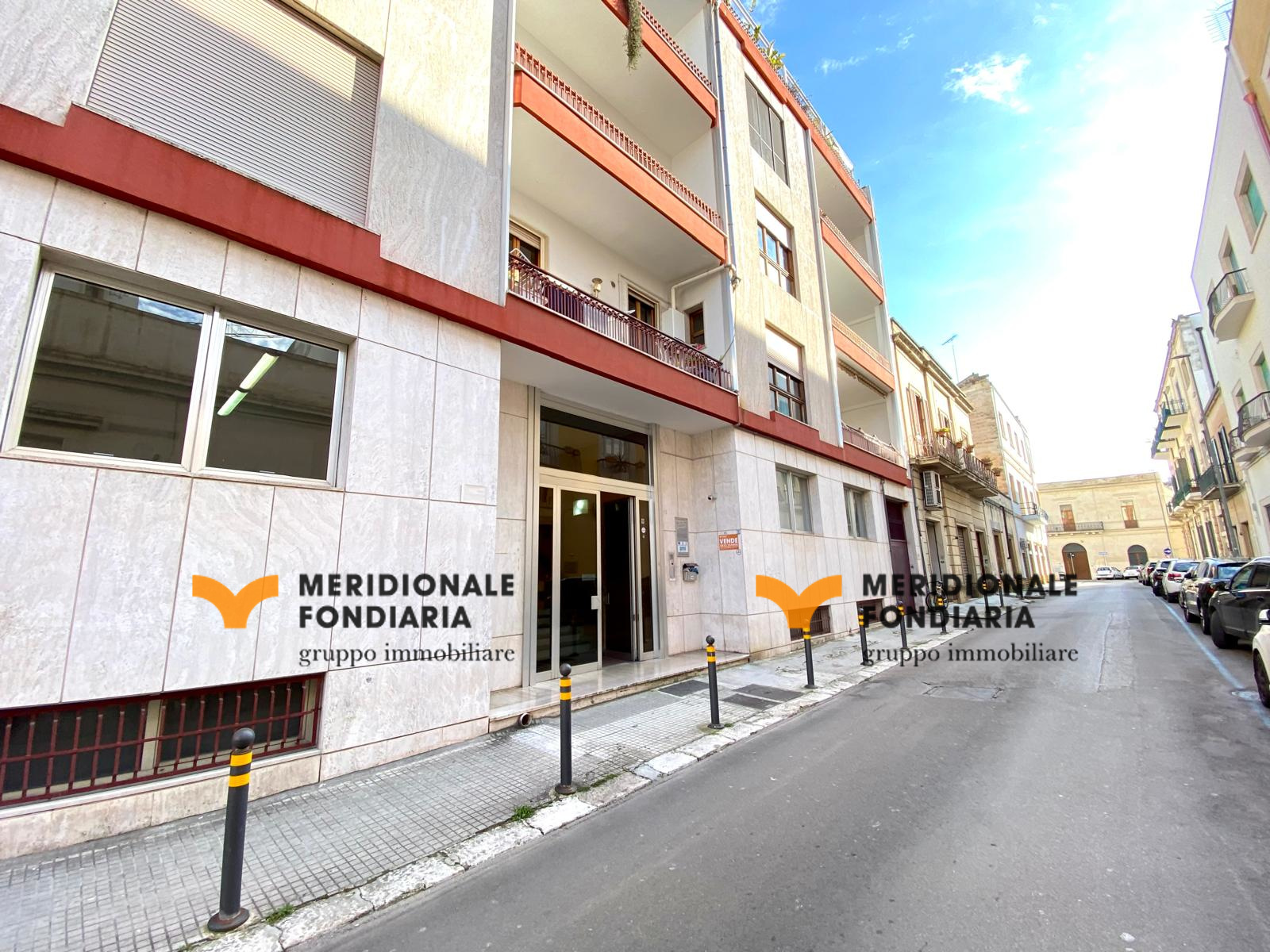 Lecce, via Bonaventura Mazzarella – Laboratorio a pochi passi da Piazza Mazzini